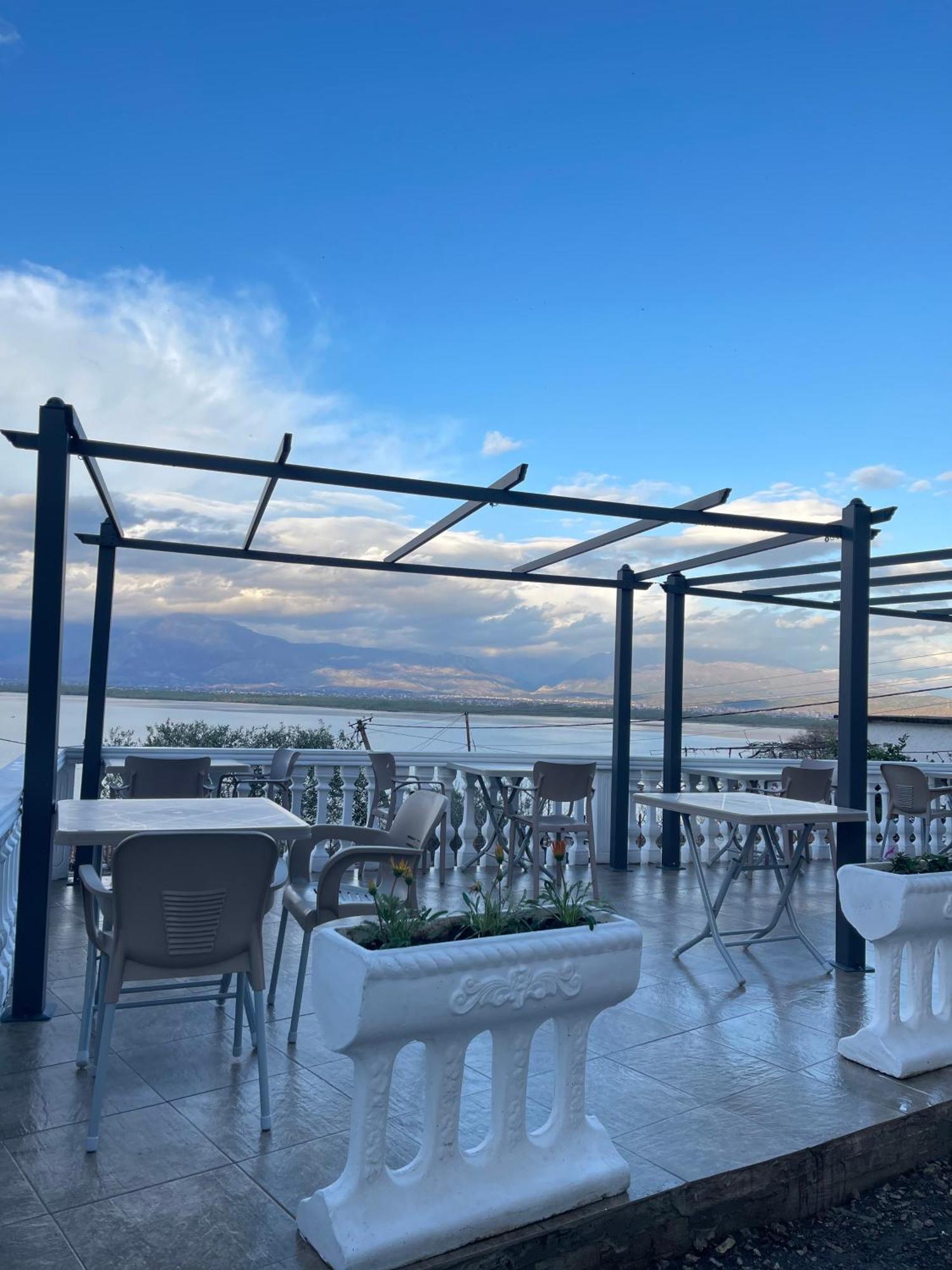 Four Generation Hotel Široka Exterior photo